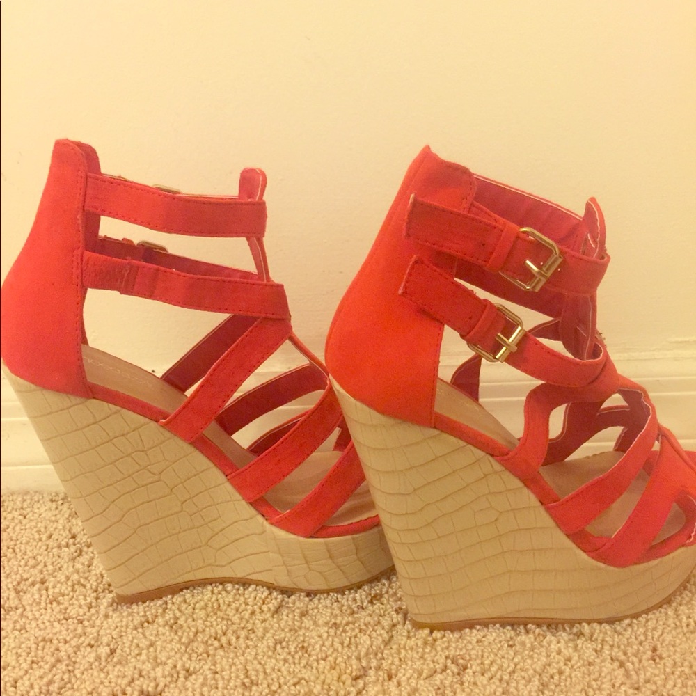Red sexy wedges